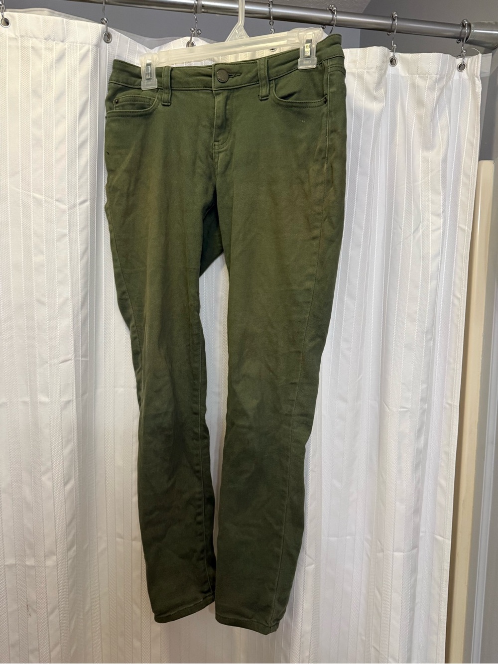 No Boundaries Olive Slim Skinny Pants